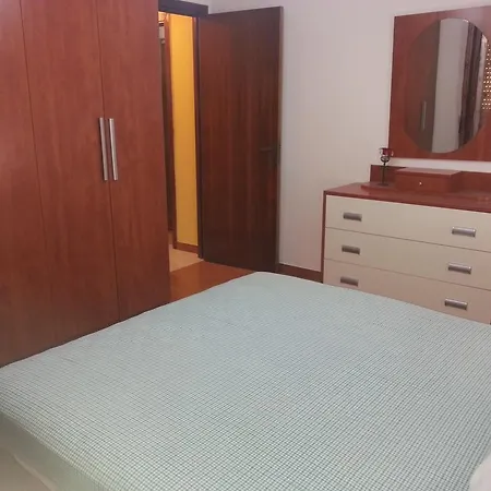 Iaia 2 Apartamento *